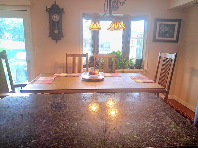 262 Stonebridge Drive, Nashua, NH 03063