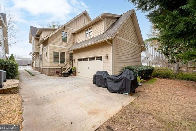 1613 Walker Street SE, Smyrna, GA 30080