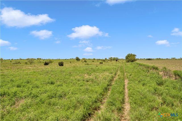 11064 County Road 210, Bertram, TX 78605