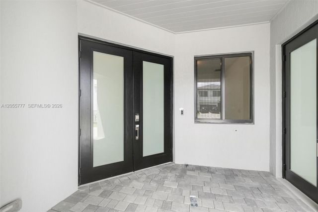 19670 NE 14th Court 19670, Miami, FL 33179