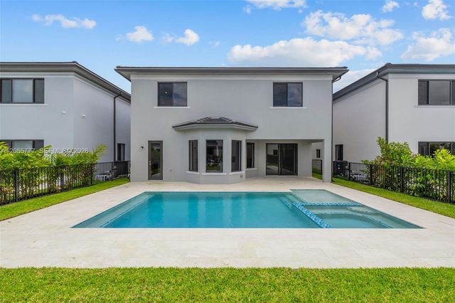 19670 NE 14th Court 19670, Miami, FL 33179