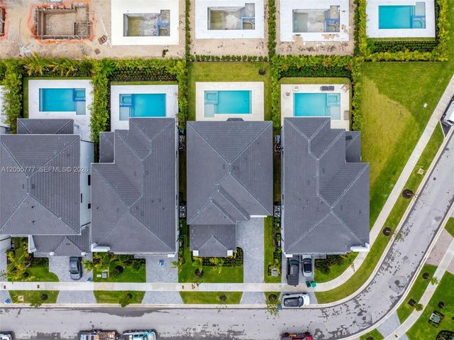 19670 NE 14th Court 19670, Miami, FL 33179