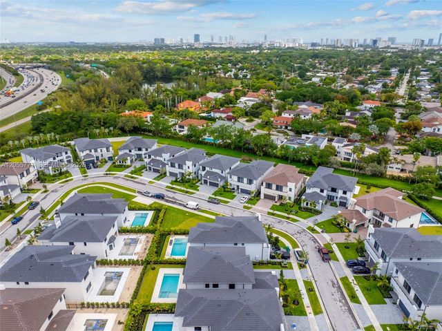 19670 NE 14th Court 19670, Miami, FL 33179