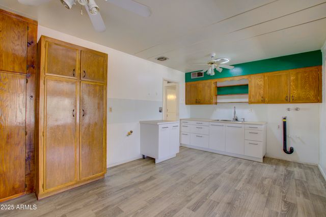 10635 N 103RD Avenue, Sun City, AZ 85351