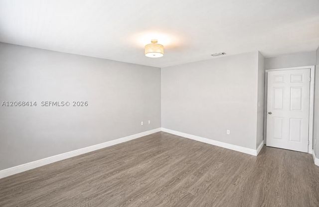 11840 SW 99th St 11840, Miami, FL 33186