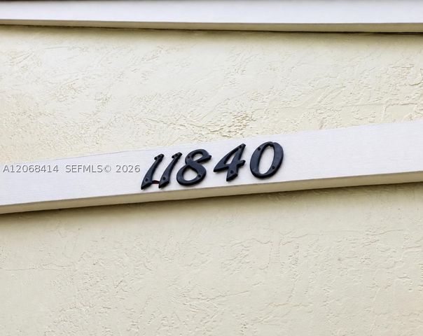 11840 SW 99th St 11840, Miami, FL 33186