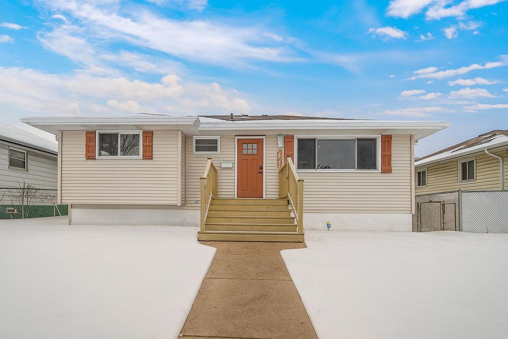 2308 Waite Street, Gary, IN 46404