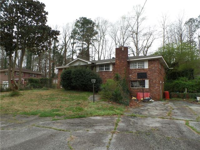 6708 S Dillon Road, Austell, GA 30168