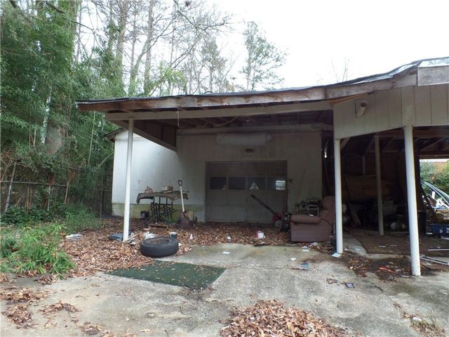6708 S Dillon Road, Austell, GA 30168