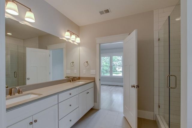 5708B Tennessee Ave, Nashville, TN 37209
