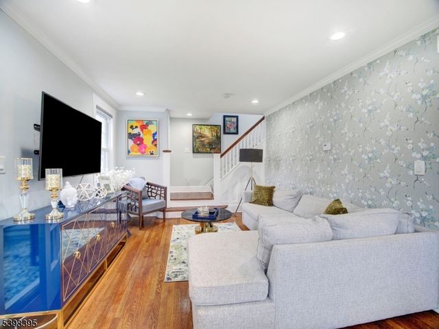 38 Warner Ave, Springfield Twp., NJ 07081