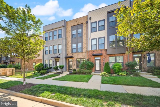 43407 SOUTHLAND ST, Ashburn, VA 20148