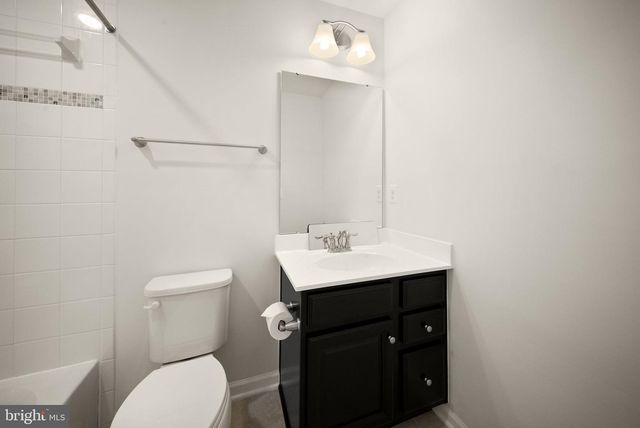 43407 SOUTHLAND ST, Ashburn, VA 20148