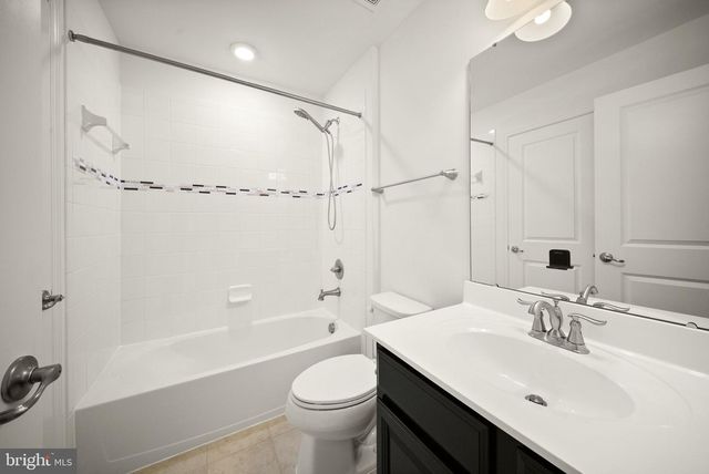 43407 SOUTHLAND ST, Ashburn, VA 20148