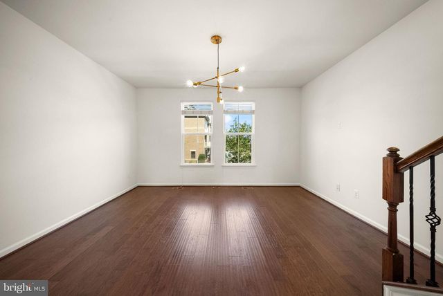 43407 SOUTHLAND ST, Ashburn, VA 20148