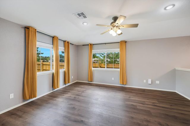 1104 Battenburg TRL, Pflugerville, TX 78660