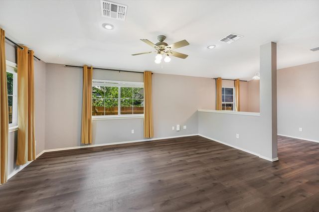 1104 Battenburg TRL, Pflugerville, TX 78660