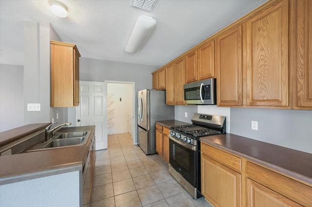 1104 Battenburg TRL, Pflugerville, TX 78660