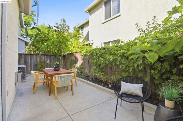 7589 Odyssey Way, Dublin, CA 94568