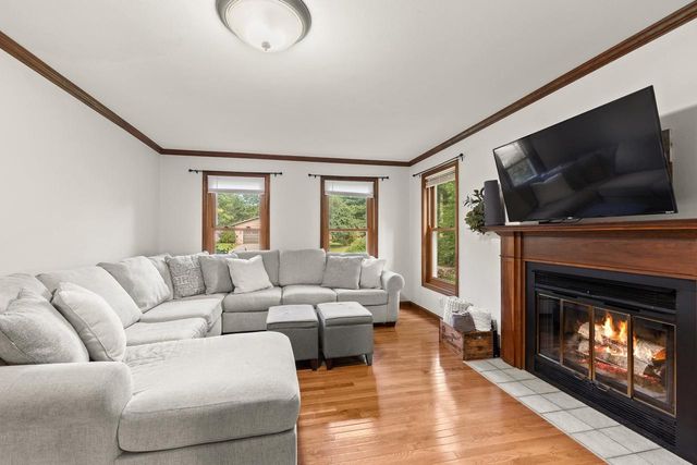 431 CROSSBOW DRIVE, Plover, WI 54467