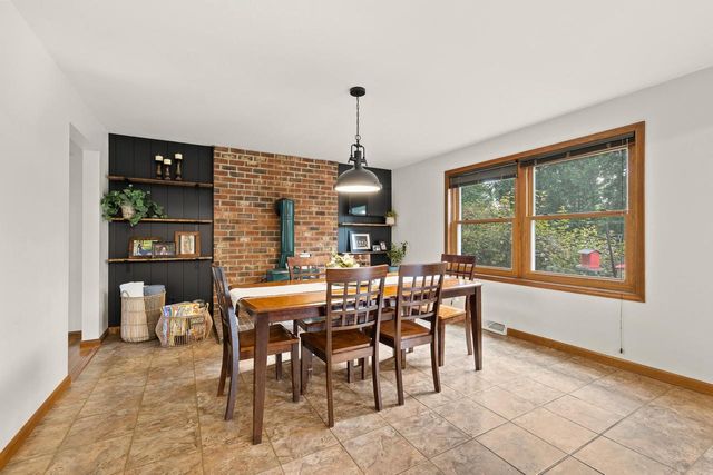 431 CROSSBOW DRIVE, Plover, WI 54467