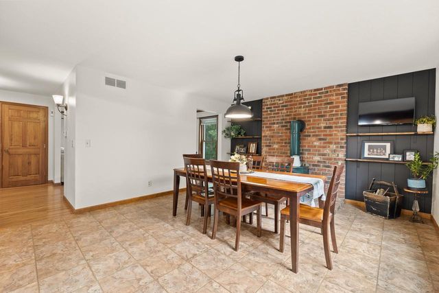 431 CROSSBOW DRIVE, Plover, WI 54467