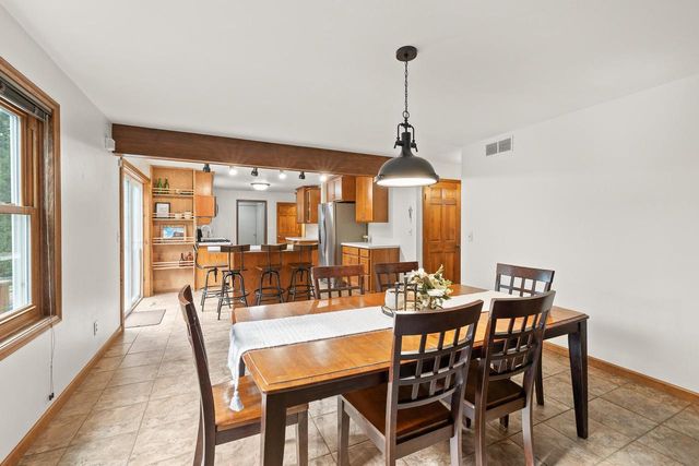 431 CROSSBOW DRIVE, Plover, WI 54467