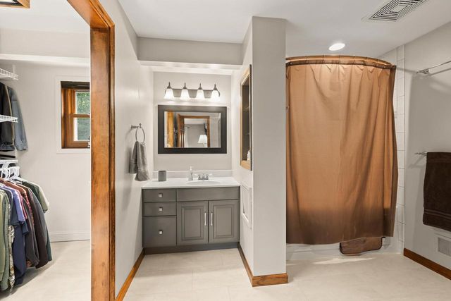 431 CROSSBOW DRIVE, Plover, WI 54467