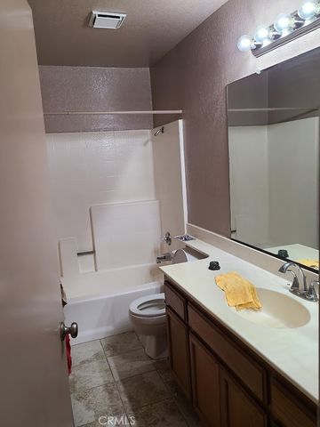 41929 Humber, Temecula, CA 92591