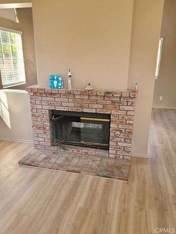41929 Humber, Temecula, CA 92591