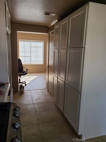 41929 Humber, Temecula, CA 92591