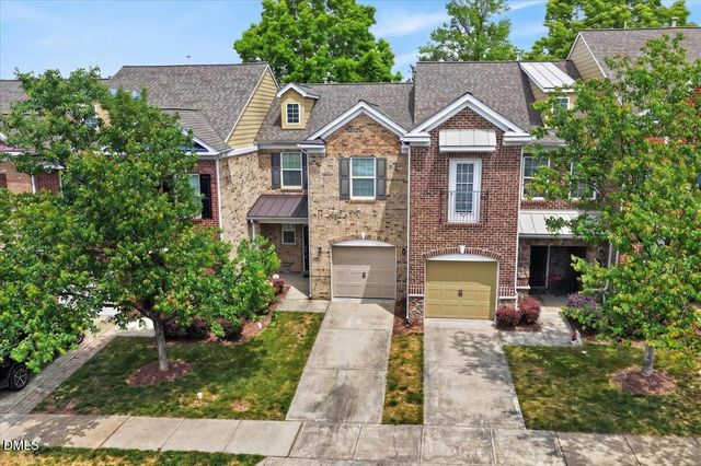 412 Longchamp Lane, Cary, NC 27519