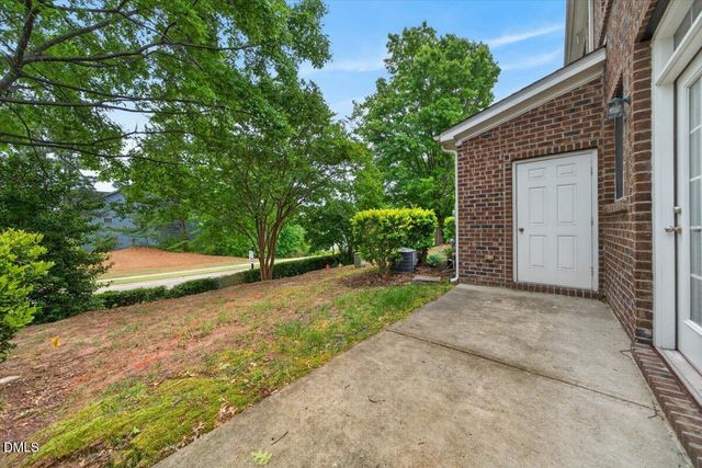 412 Longchamp Lane, Cary, NC 27519