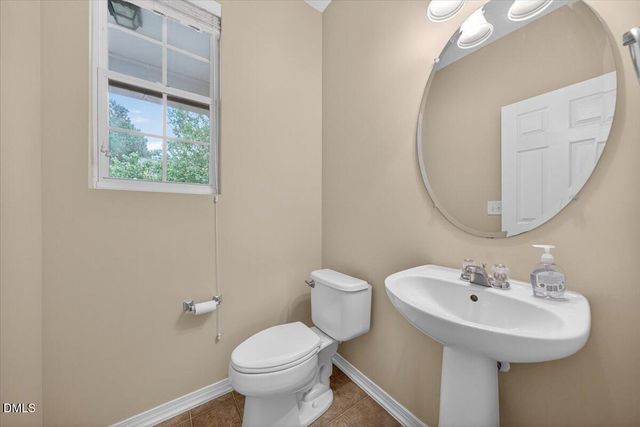 412 Longchamp Lane, Cary, NC 27519