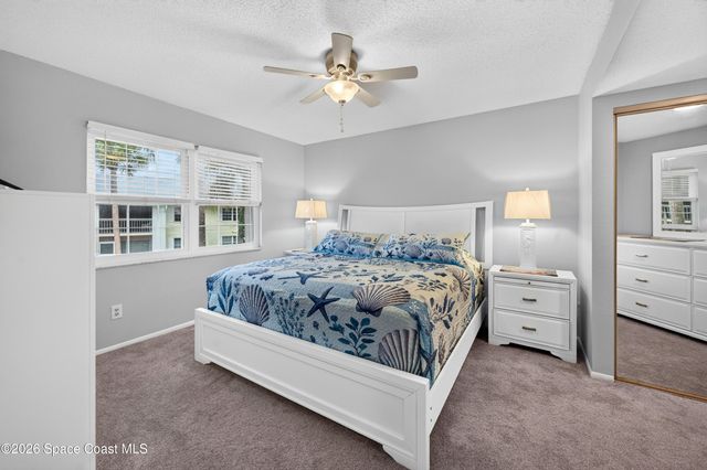 997 Sonesta Avenue NE 202, Palm Bay, FL 32905