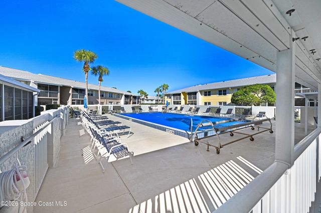 997 Sonesta Avenue NE 202, Palm Bay, FL 32905