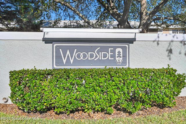 997 Sonesta Avenue NE 202, Palm Bay, FL 32905