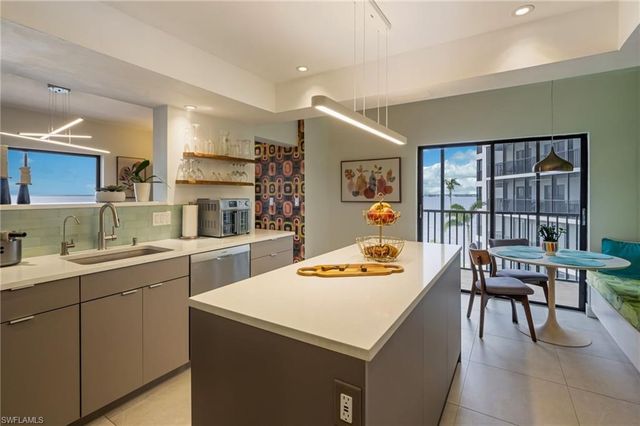 1920 Virginia AVE 403, Fort Myers, FL 33901