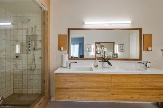 1920 Virginia AVE 403, Fort Myers, FL 33901