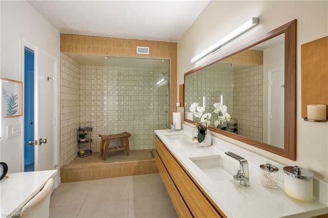 1920 Virginia AVE 403, Fort Myers, FL 33901