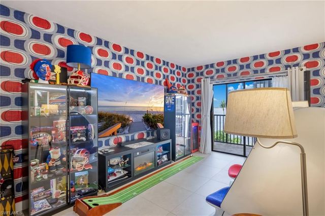 1920 Virginia AVE 403, Fort Myers, FL 33901