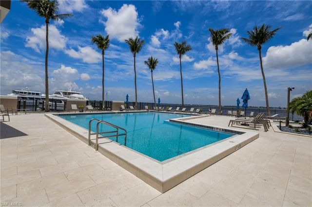 1920 Virginia AVE 403, Fort Myers, FL 33901