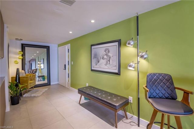 1920 Virginia AVE 403, Fort Myers, FL 33901