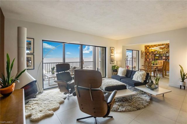 1920 Virginia AVE 403, Fort Myers, FL 33901