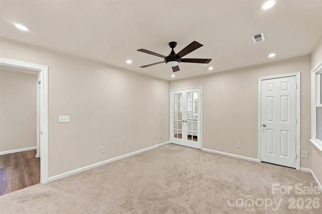 2115 Teddington Drive, Charlotte, NC 28214