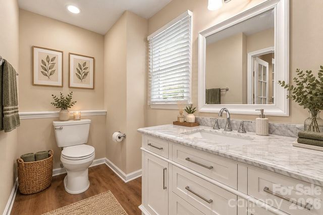 2115 Teddington Drive, Charlotte, NC 28214