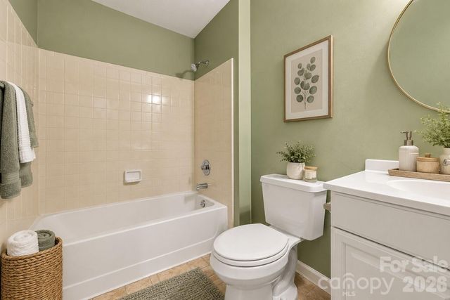 2115 Teddington Drive, Charlotte, NC 28214