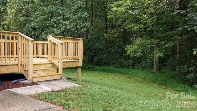 2115 Teddington Drive, Charlotte, NC 28214