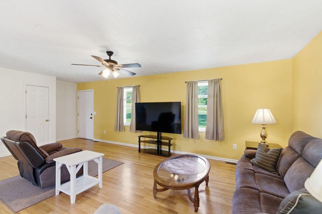 416 Angel Road, Berea, KY 40403