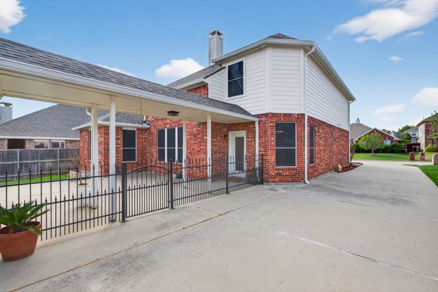 4704 Auburn Ridge Drive, Fort Worth, TX 76123